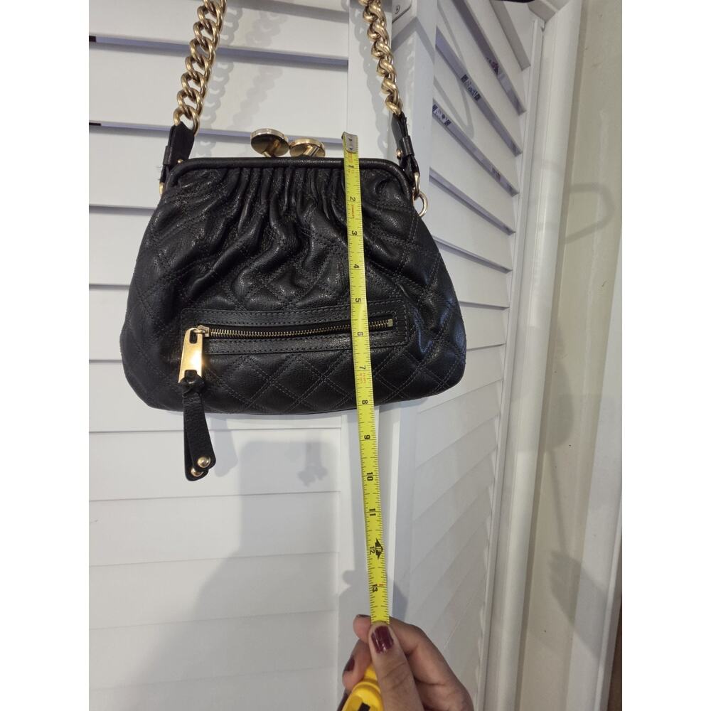 Marc Jacobs Black Quilted Kiss Lock Shoulder Bag Gold Chain Strap - Picture 4 of 14